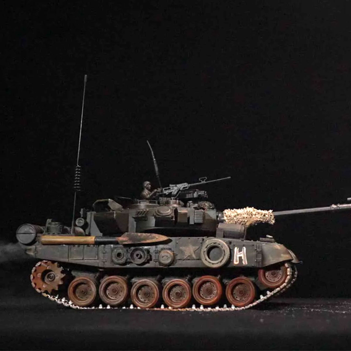 Iron Vanguard 1:19 Scale Alloy RC Tank