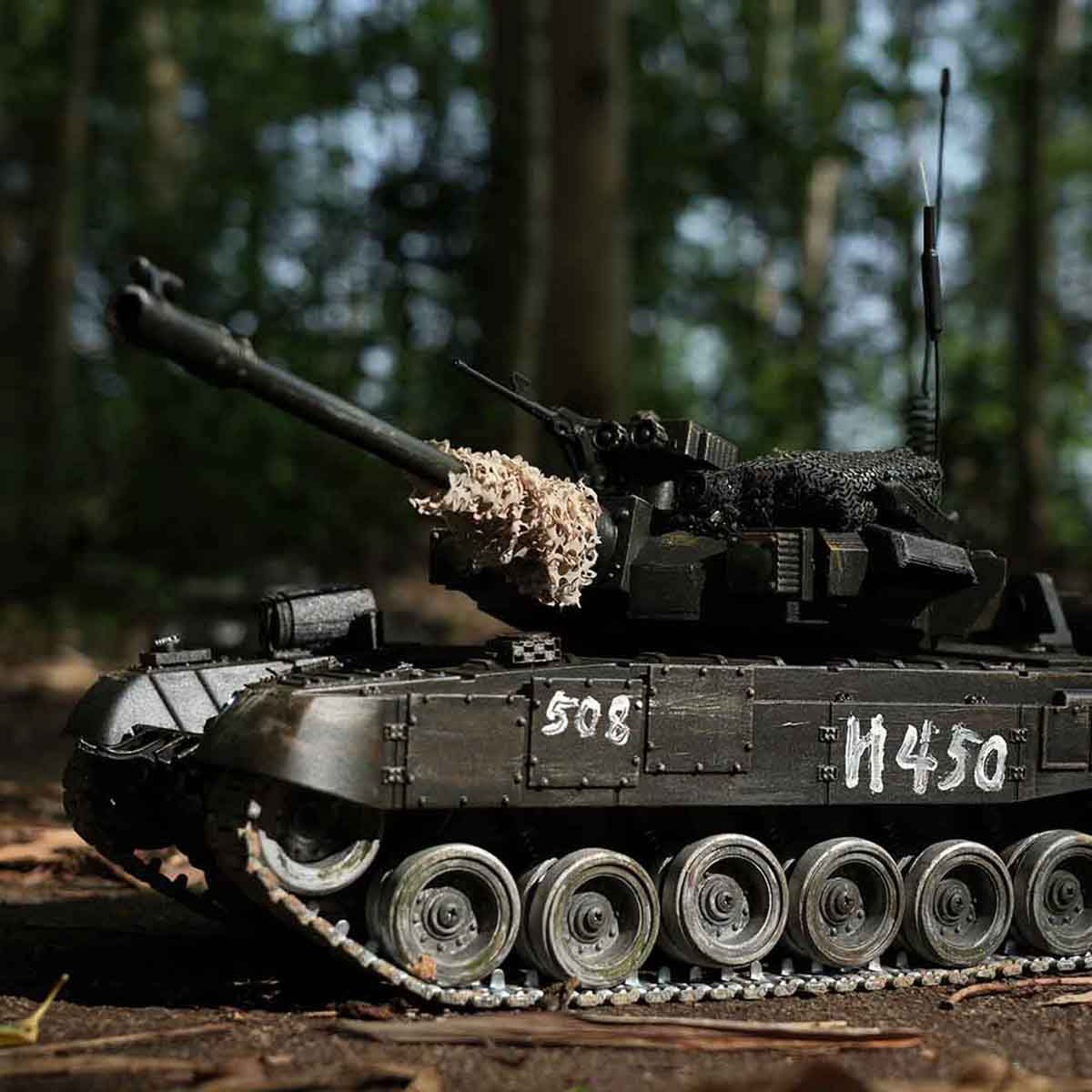 Iron Vanguard 1:19 Scale Alloy RC Tank