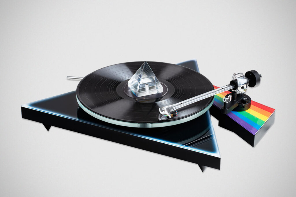 Pro-Ject The Dark Side of the Moon Turntable