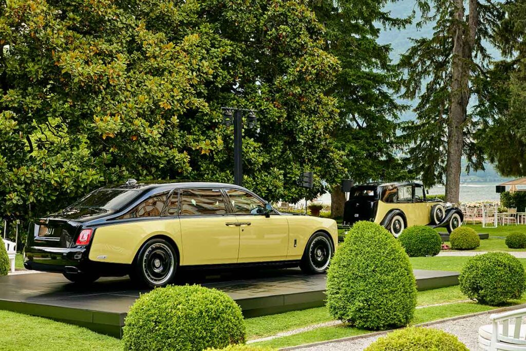 Rolls-Royce Phantom Goldfinger Luxury Sedan