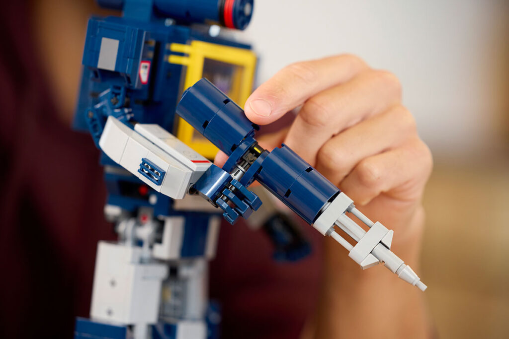 LEGO Icons Transformers Soundwave (10358)