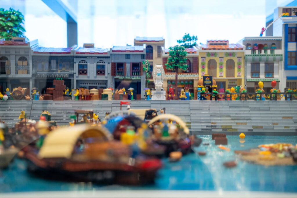 LEGO Mural at the National Museum of Singapore