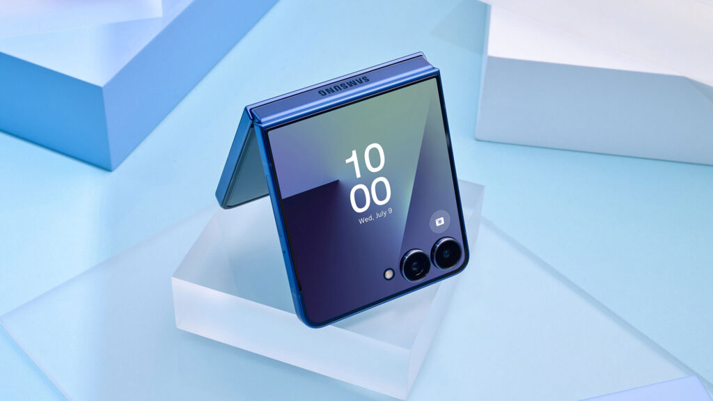 Samsung Galaxy Z Flip7 Smartphone