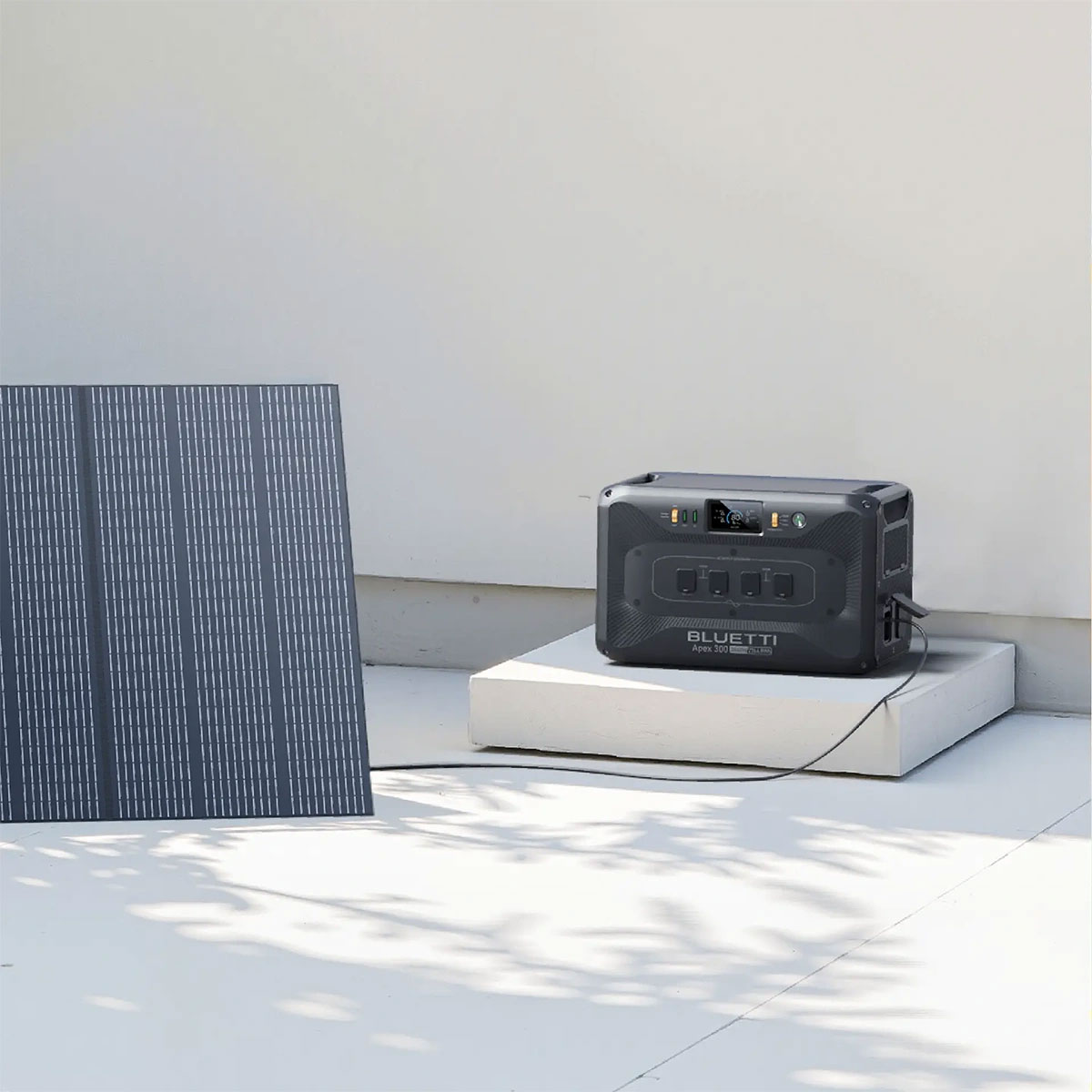 Bluetti Apex 300 Portable Power Station