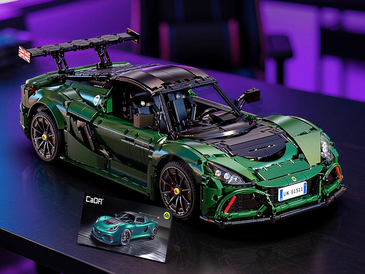 CaDA 1:8 Scale Lotus Exige Cup 430 (C61511)