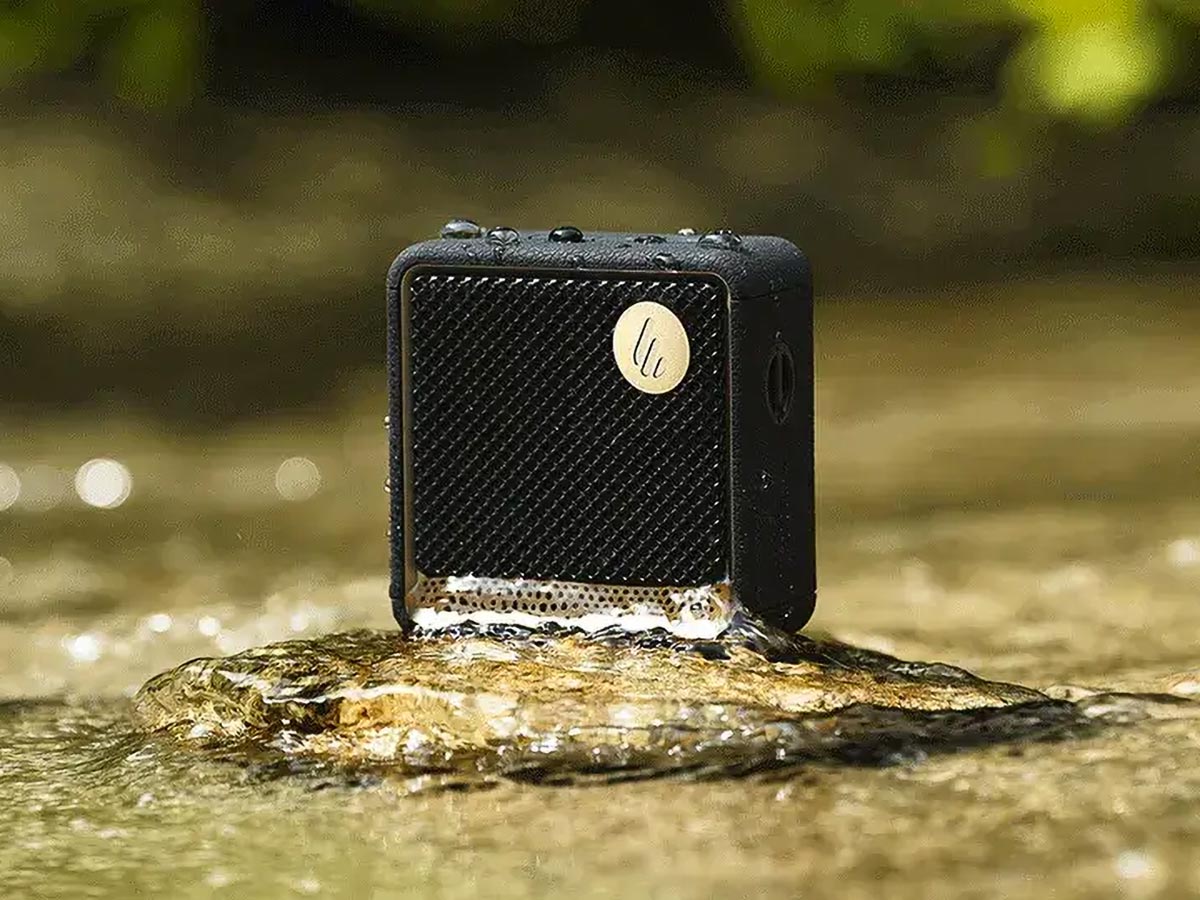 Edifier ES20 Portable Bluetooth Speaker