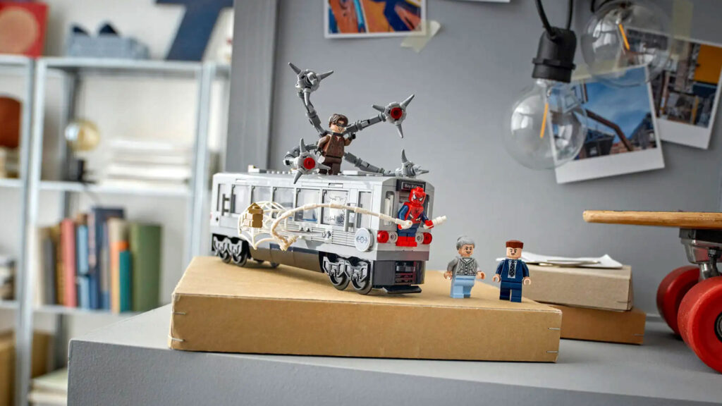 LEGO Marvel Spider-Man vs. Doc Ock Subway Train Scene (76321)