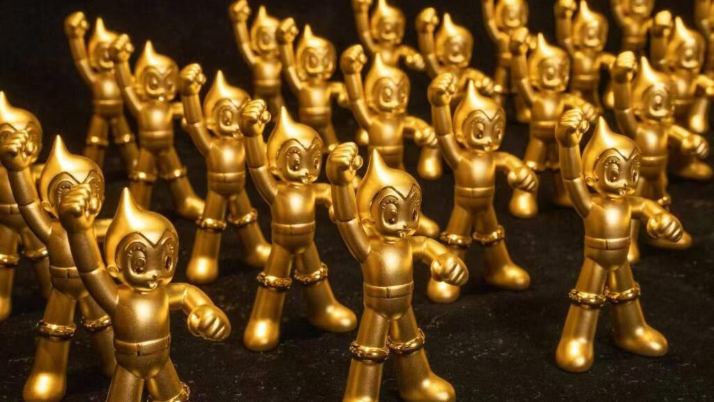ASTRO　グッズ　まとめ　入手困難 Blast Off in Solid Gold: Lao Feng Xiang's Astro Boy Is Pricey