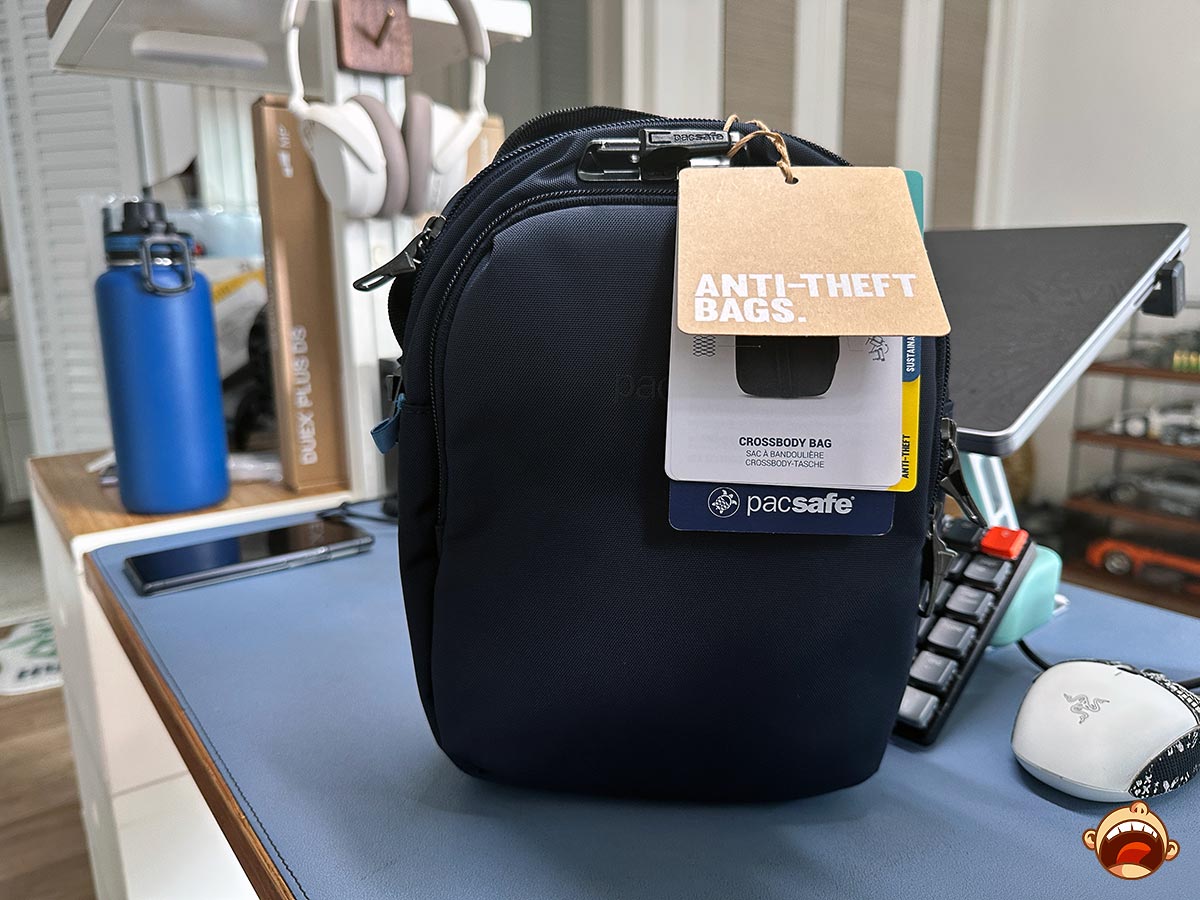 Pacsafe V Anti-theft Companion Crossbody Review