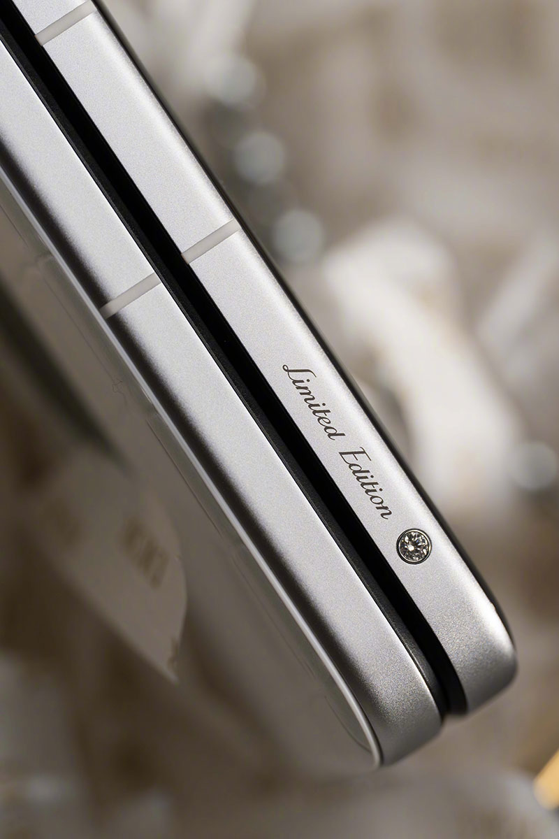 Xiaomi MIX Flip 2 Diamond Limited Edition