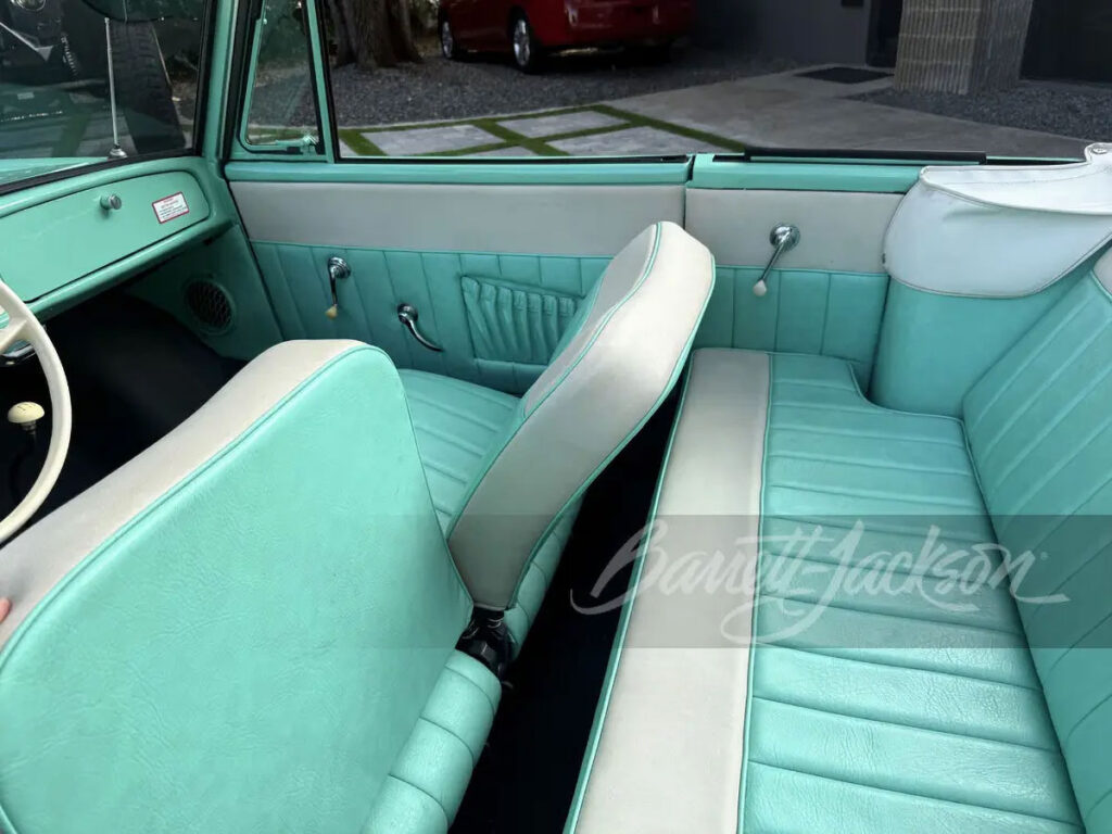 1964 Amphicar 770 Auction Barrett-Jackson
