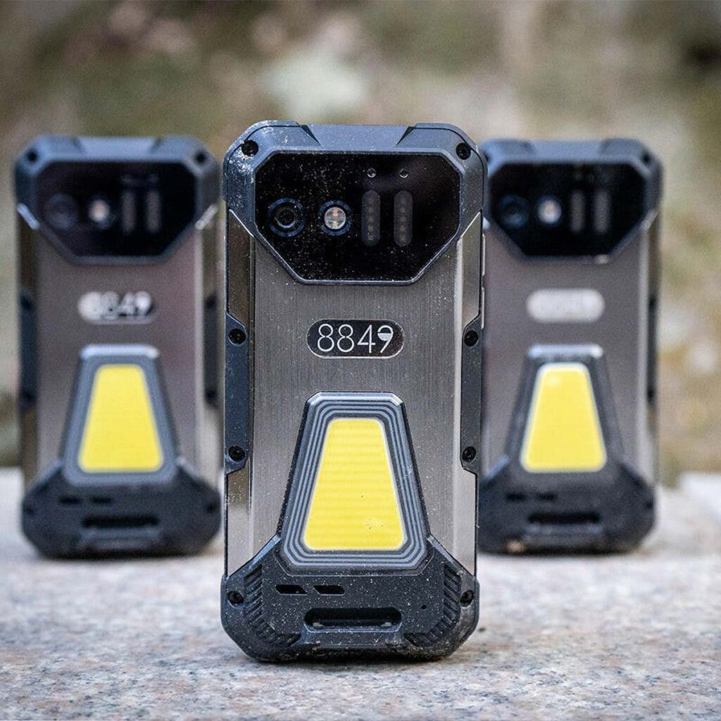 8849 TANK Mini Rugged Smartphone