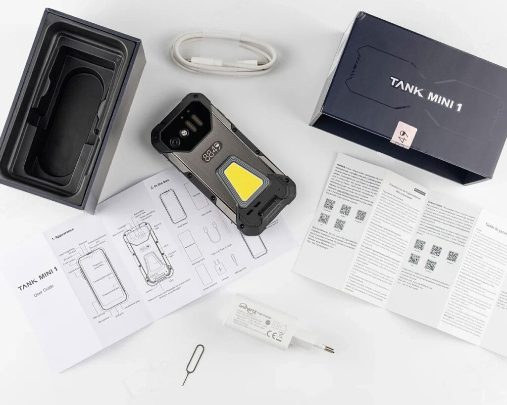 8849 TANK Mini Rugged Smartphone