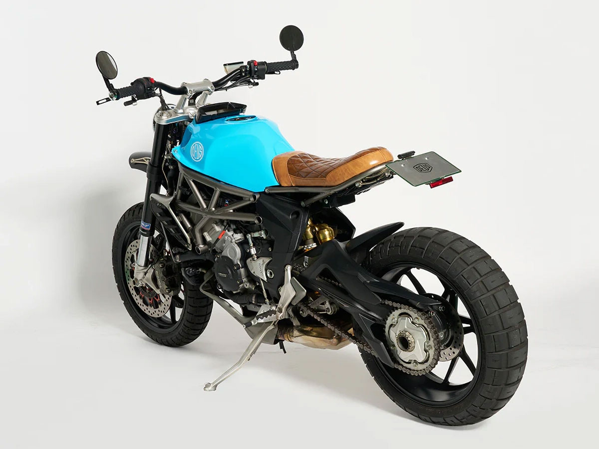 Deus Ex Machina MV Agusta Rivale 800 Bike