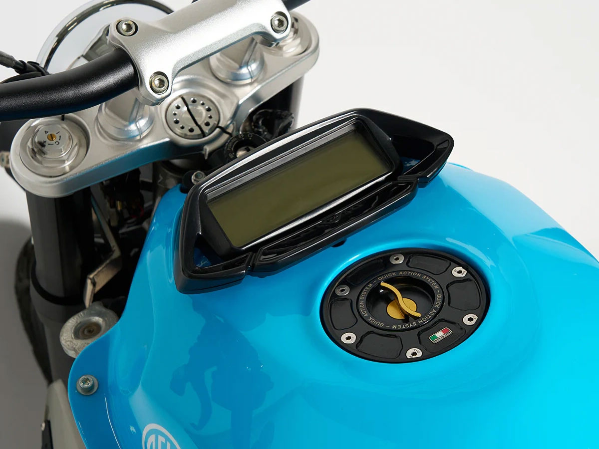 Deus Ex Machina MV Agusta Rivale 800 Bike