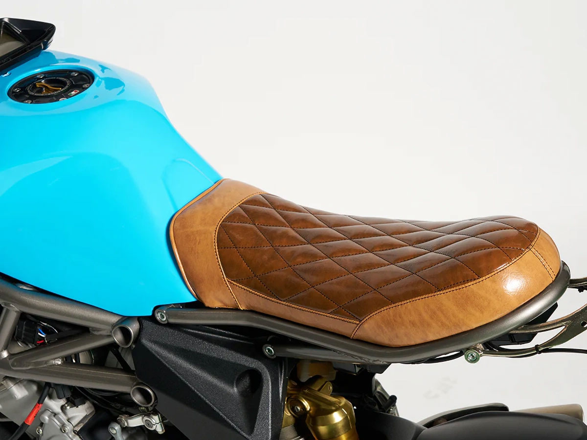 Deus Ex Machina MV Agusta Rivale 800 Bike