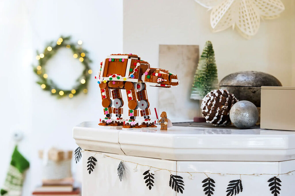 LEGO Star Wars Gingerbread AT-AT Walker (40806)