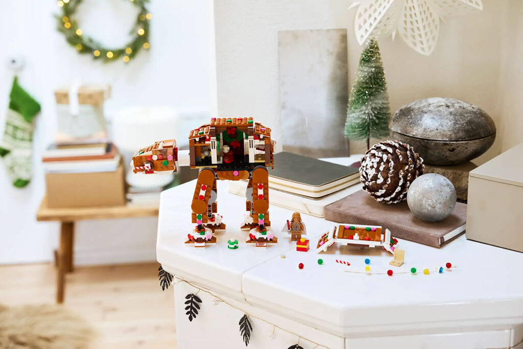 LEGO Star Wars Gingerbread AT-AT Walker (40806)