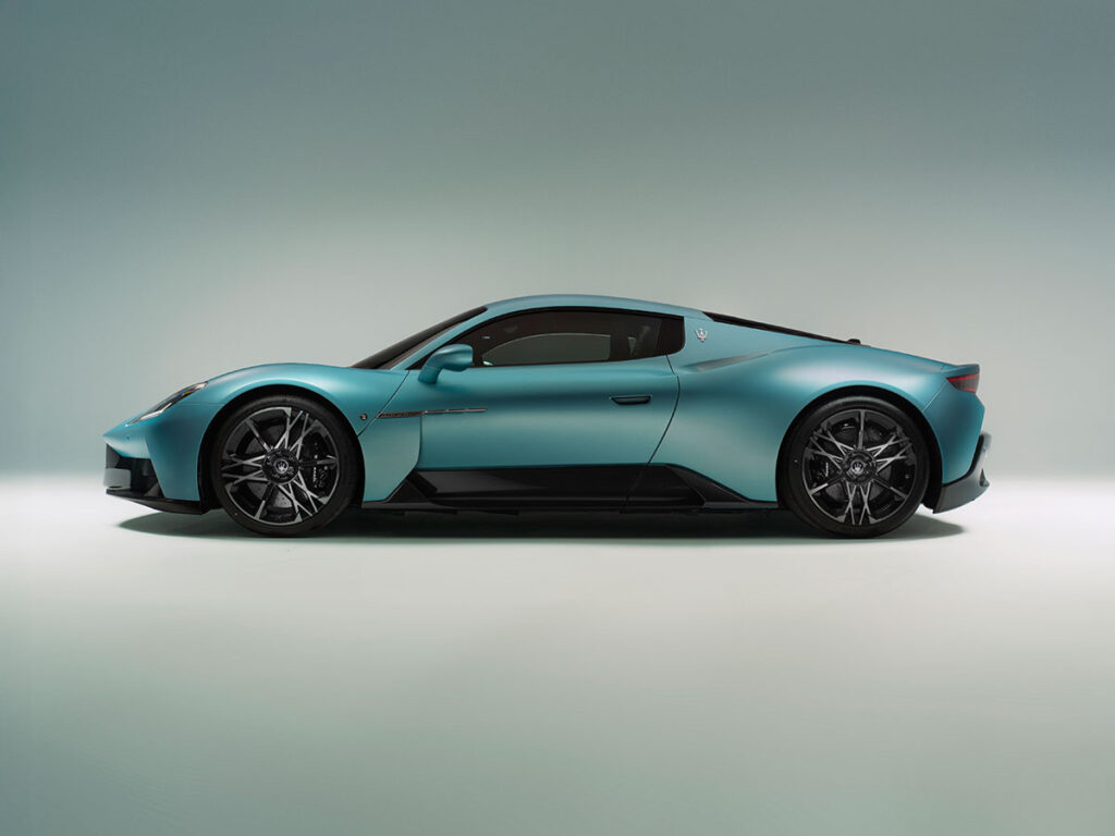 Maserati MCPURA Super Sports Car