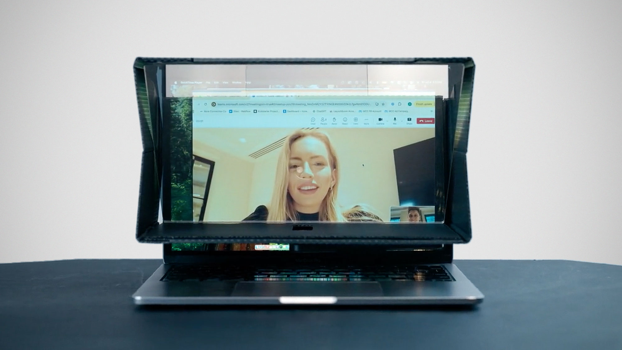 More Connection Cam Eye-to-Eye Video Calls