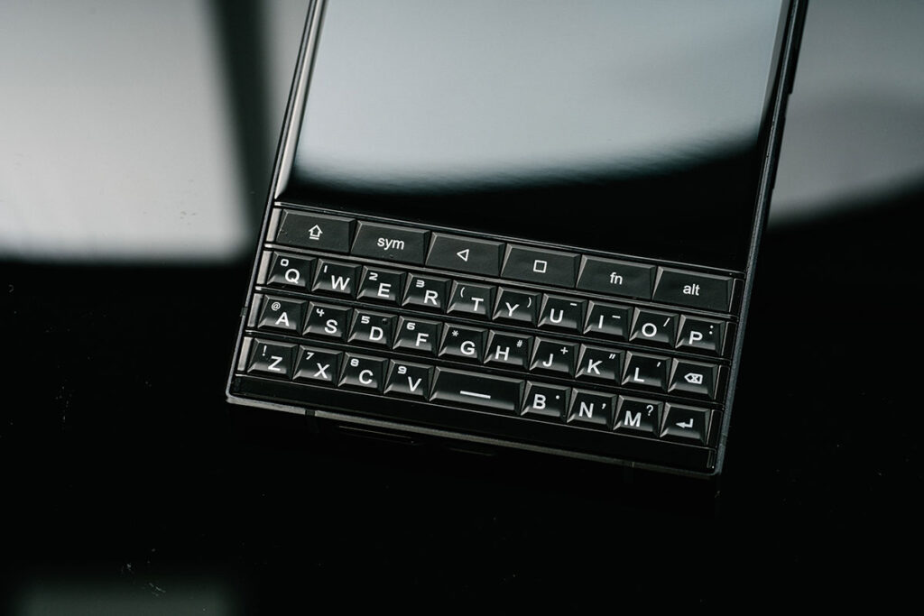 Unihertz Titan 2 5G QWERTY Keyboard Smartphone