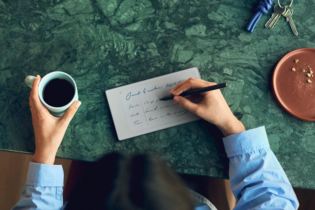 reMarkable Paper Pro Move Digital Notepad