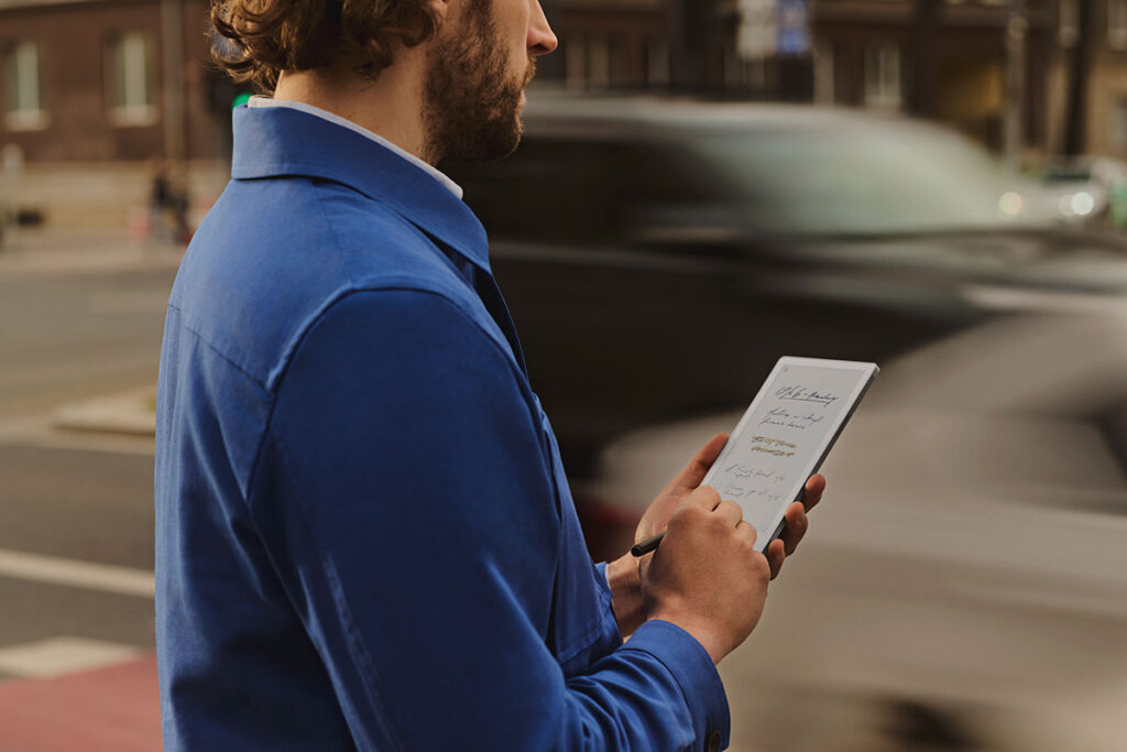 reMarkable Paper Pro Move Digital Notepad