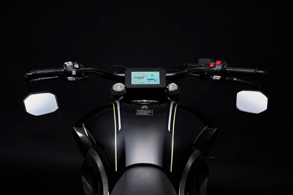 Benda LFC700 Sport-Cruiser Motorcycle