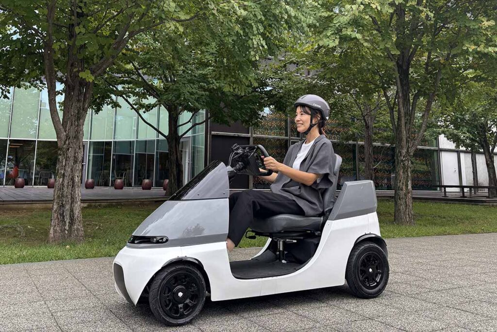 CURIO Q1 Four-wheeled Mobile Vehicle
