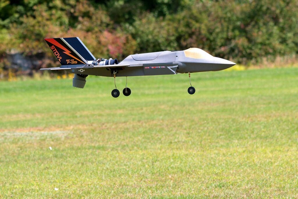 F-35B VTOL EDF RC Plane by Lofted Aero