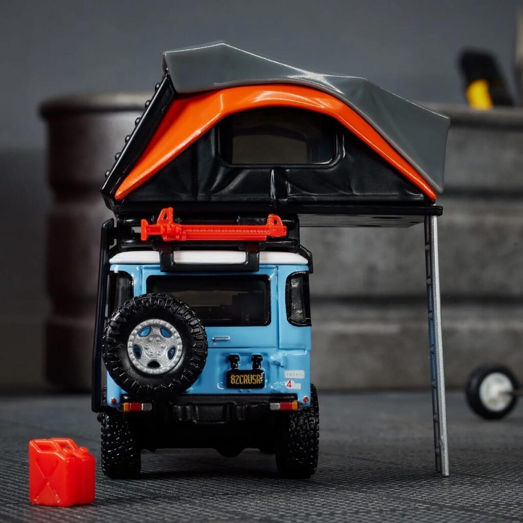 Hot Wheels Elite 64 Mod Shop 1982 Custom Toyota Land Cruiser FJ45 Trophy