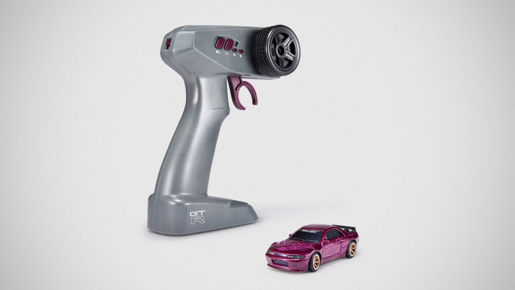 RC 1:64 Nissan Skyline R32 Pandem Vehicle