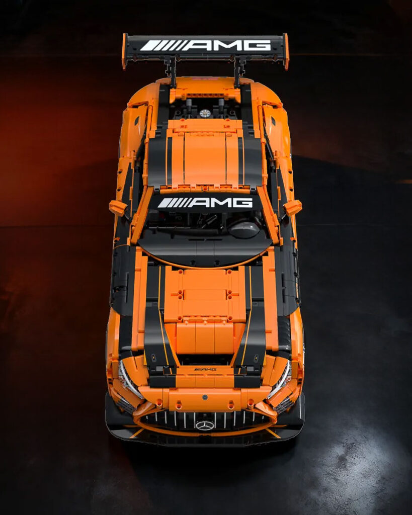 CaDA Master 1:8 Mercedes-AMG GT3 Set