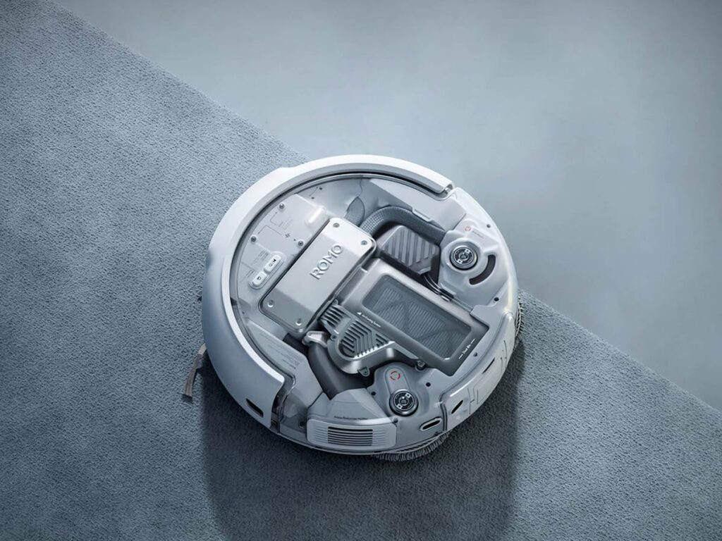 DJI ROMO P Robot Vacuum