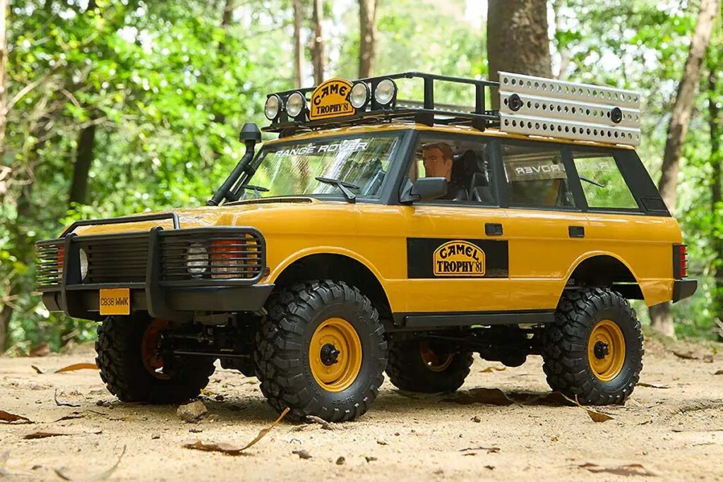 FMS 1:10 FCX10 Land Rover Camel Trophy Edition RS
