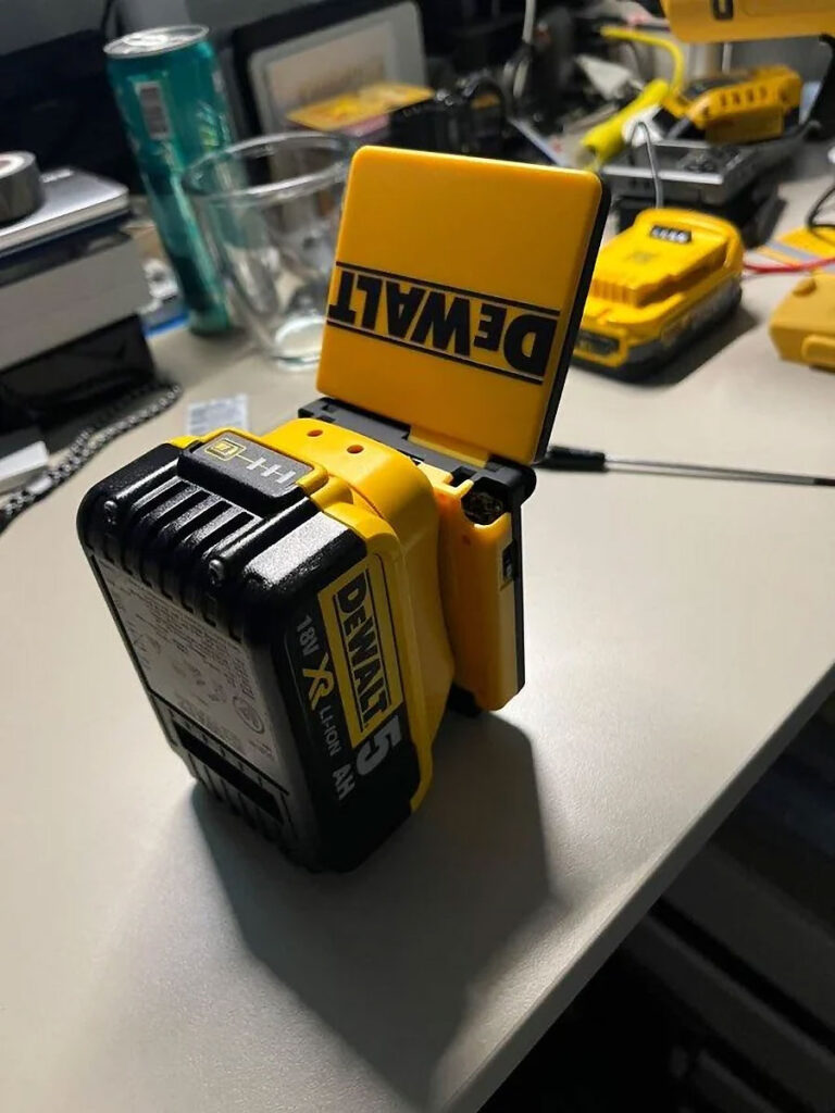 Game Boy Advanced Special with Battery Mod