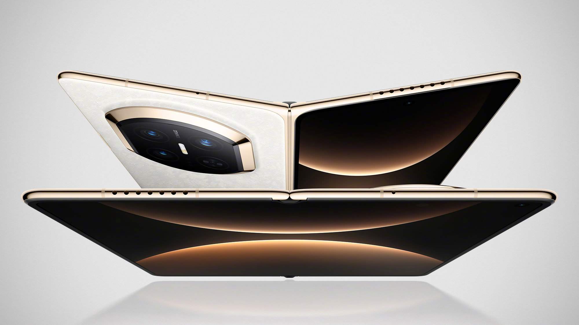 Huawei Mate X7 Folding Phone