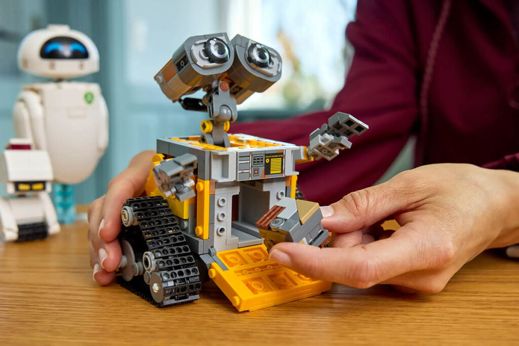 LEGO Disney Wall-E and EVE (43279)