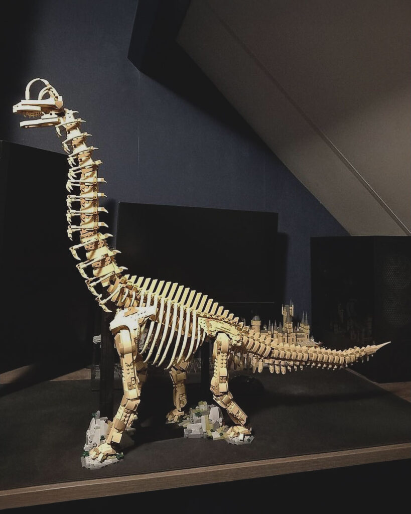 LEGO MOC Brachiosaurus Fossil by MustacheMeneer