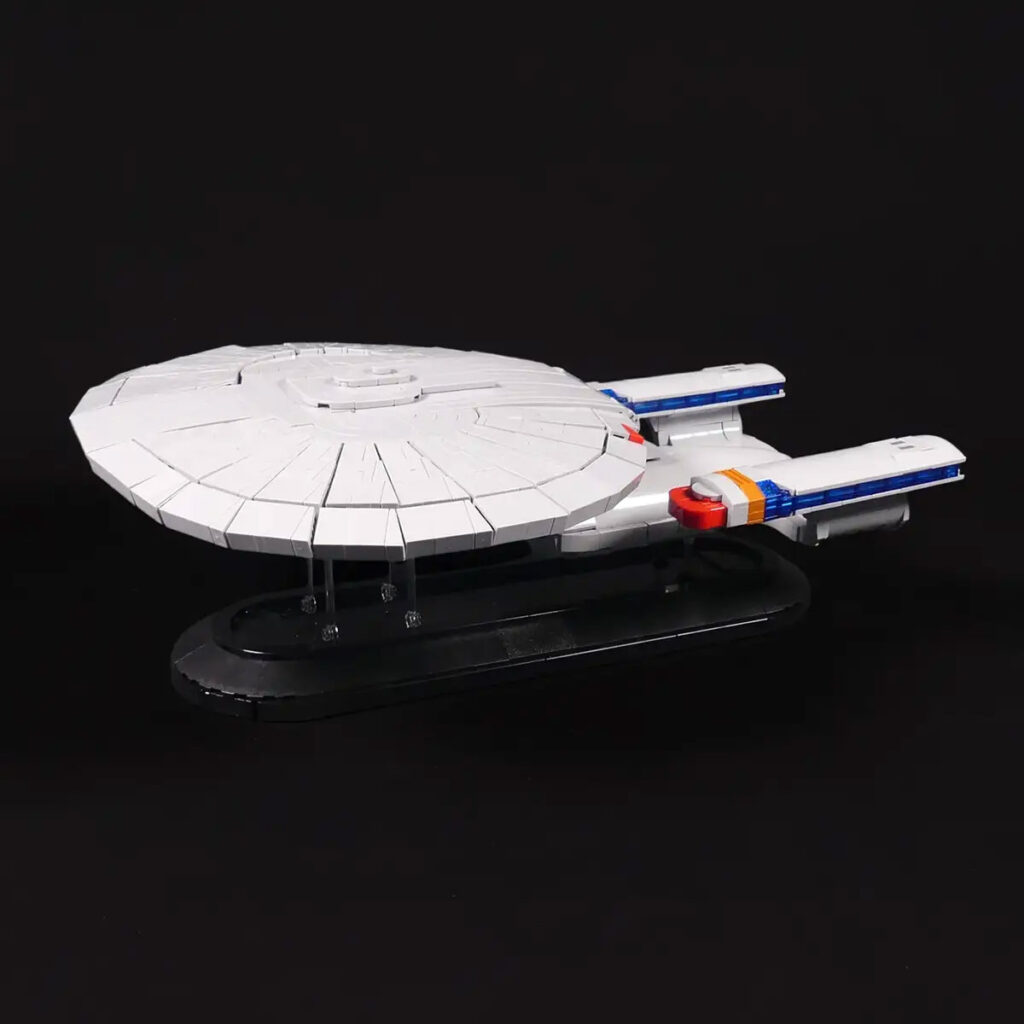 LEGO MOC USS Enterprise (NCC-1701-D) by Luke Bricks
