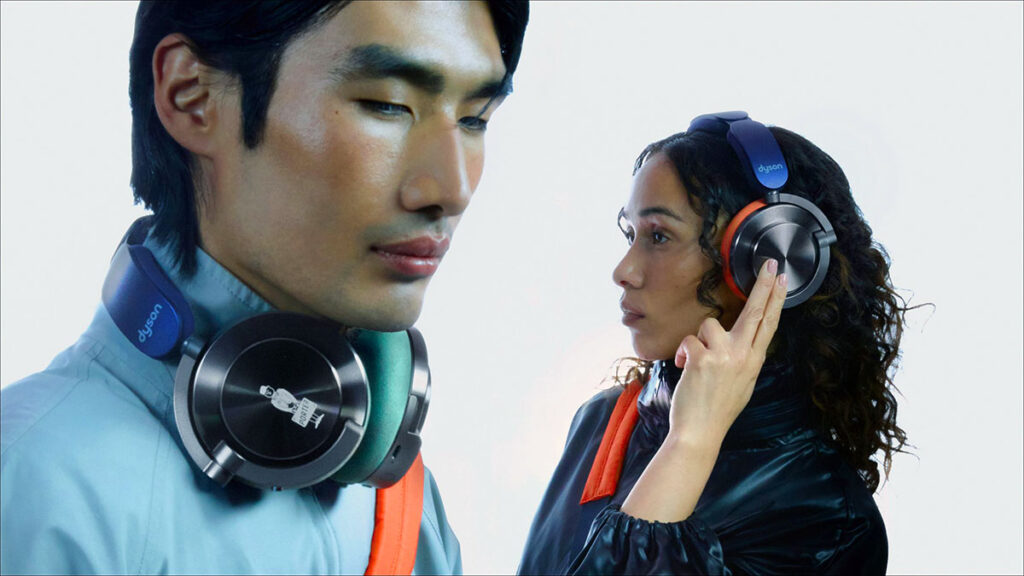 Dyson OnTrac x PORTER noise-cancelling headphones with matching PORTER shoulder bag in Prussian blue and khaki colorway