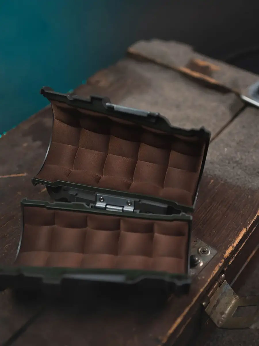 Fallout Pip-Boy 3000 Replica by The Wand Company