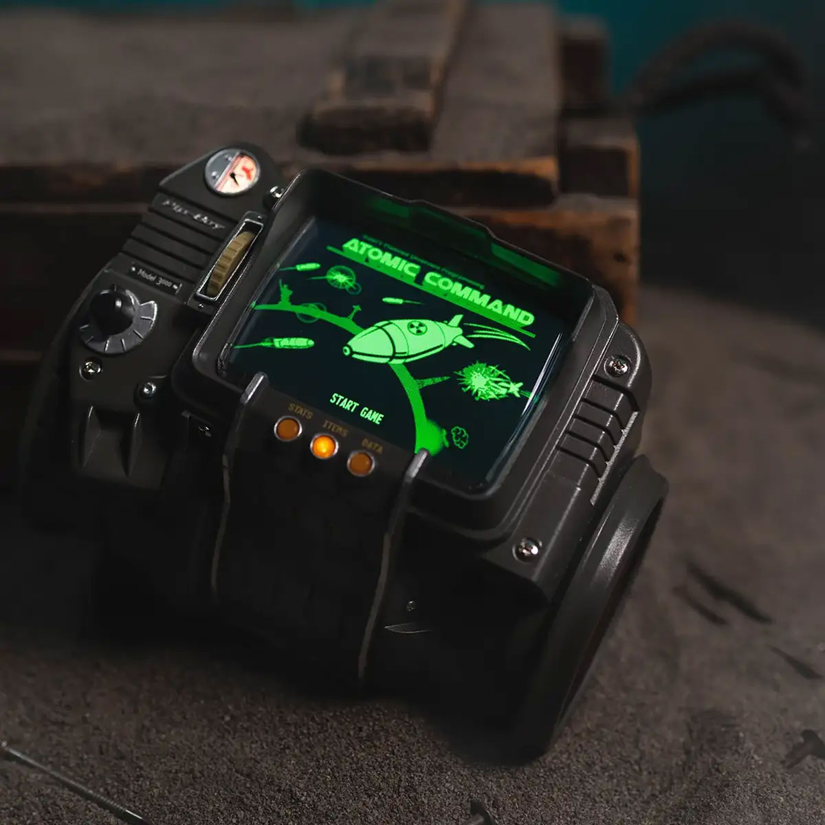 Fallout Pip-Boy 3000 Replica by The Wand Company