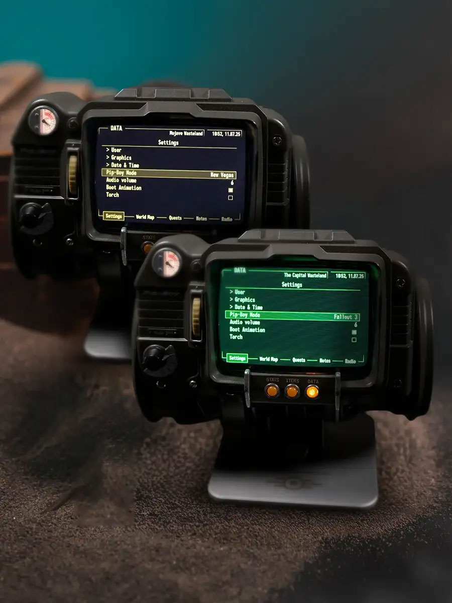 Fallout Pip-Boy 3000 Replica by The Wand Company