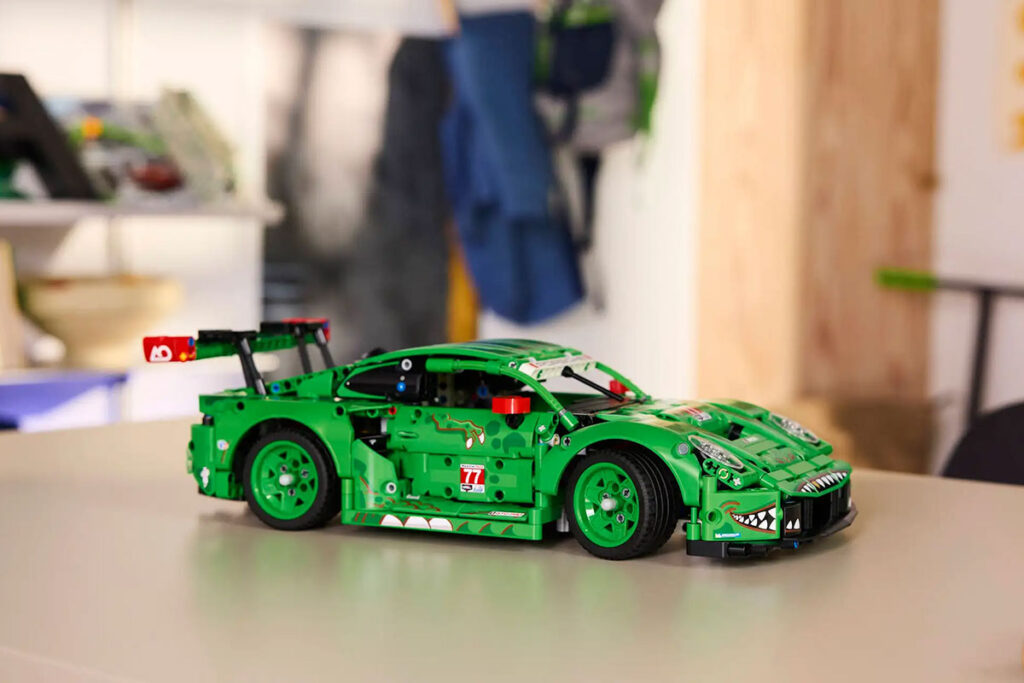 LEGO Technic Porsche 911 GT3 R REXY AO Racing Car (42224)
