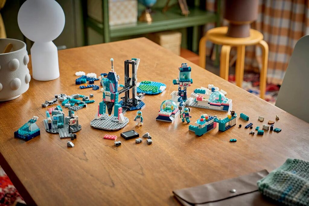 LEGO Education Moon Mission Science Kit 45200