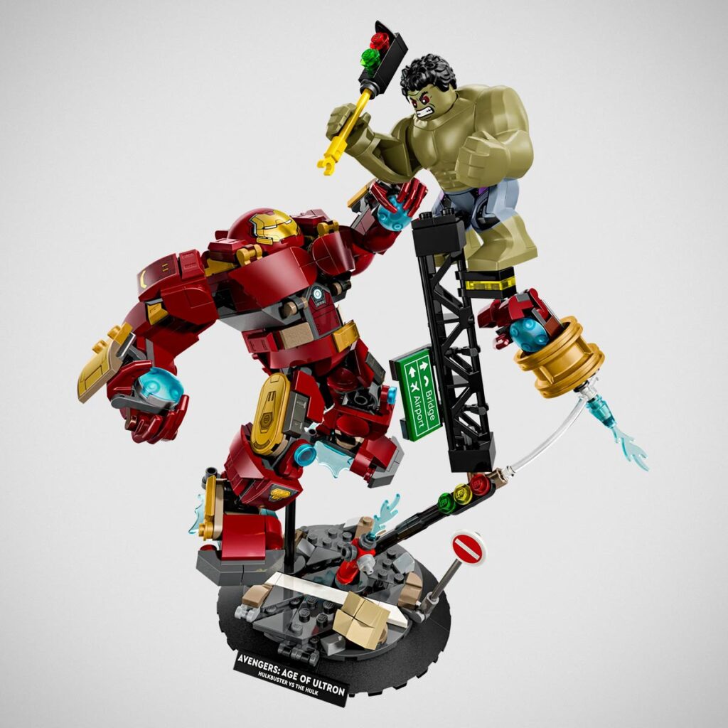 LEGO Marvel Epic Battles Hulkbuster vs. The Hulk 76343 diorama with articulated Hulkbuster mech and Hulk minifigure
