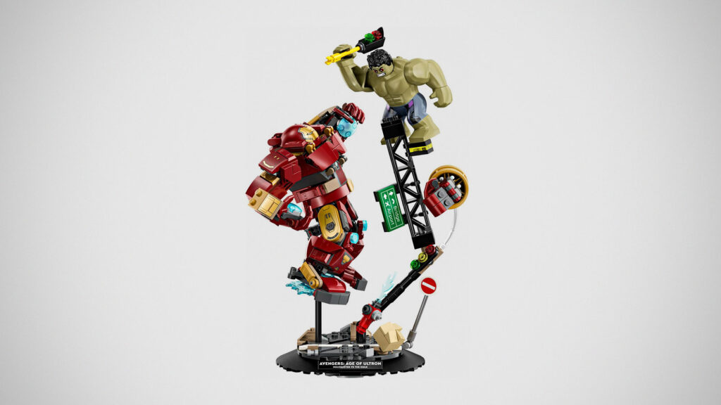 LEGO Marvel Epic Battles Hulkbuster vs. The Hulk 76343 diorama with articulated Hulkbuster mech and Hulk minifigure
