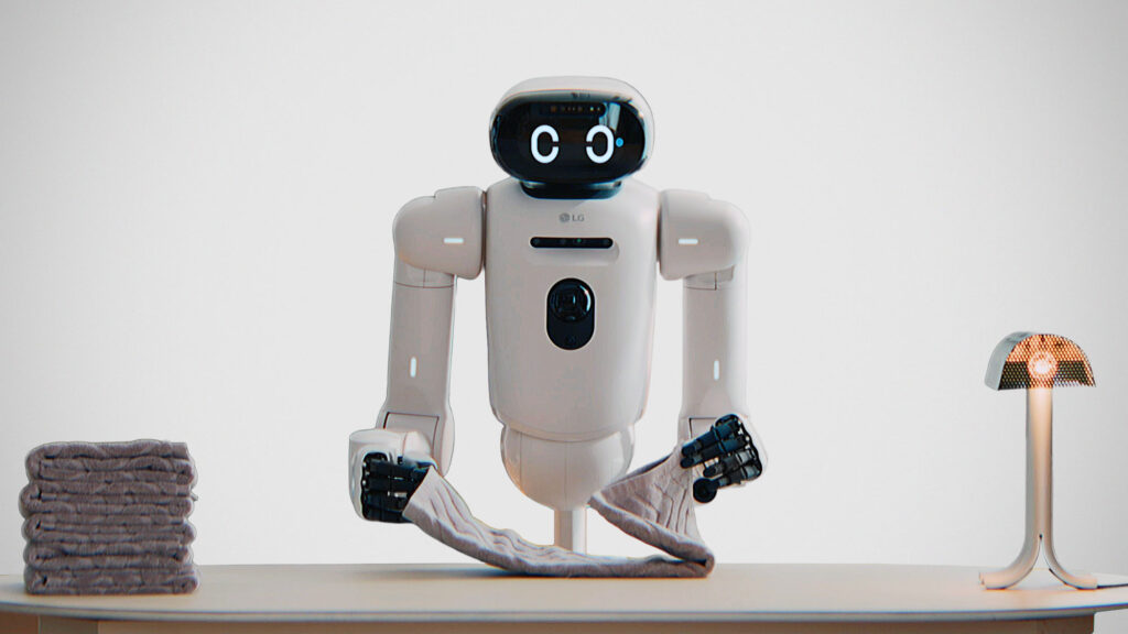 LG CLOiD Home Robot