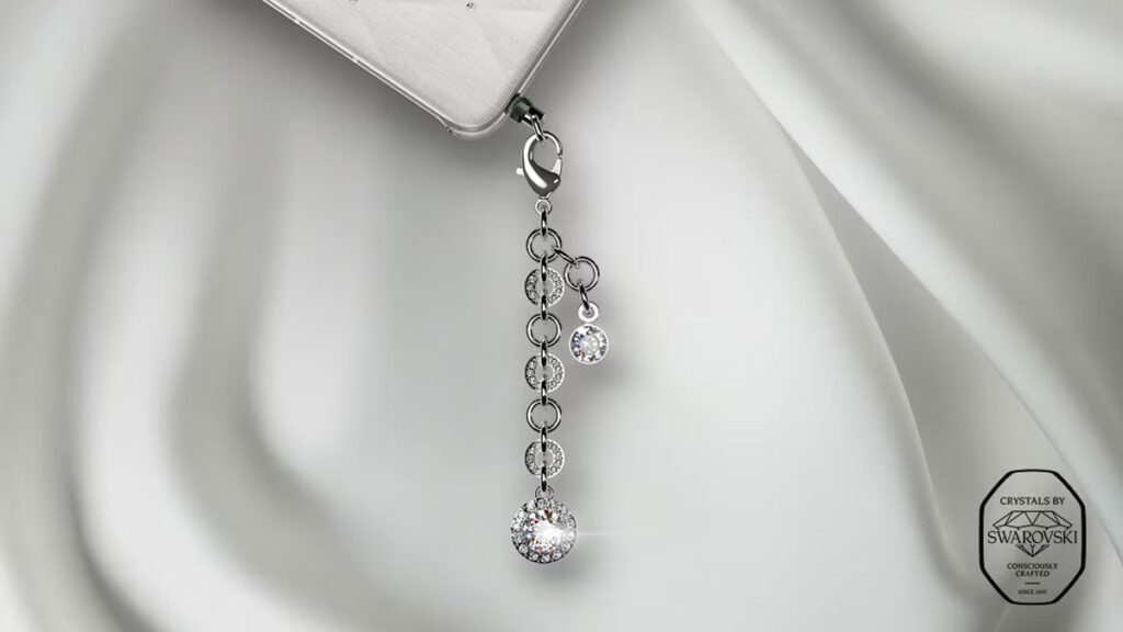 Motorola Edge 70 Cloud Dancer Swarovski Crystals